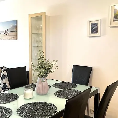 Townhouse Box In Center / Large Terrace * Parnu